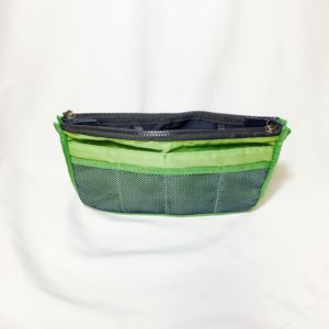 green-purse-organizer